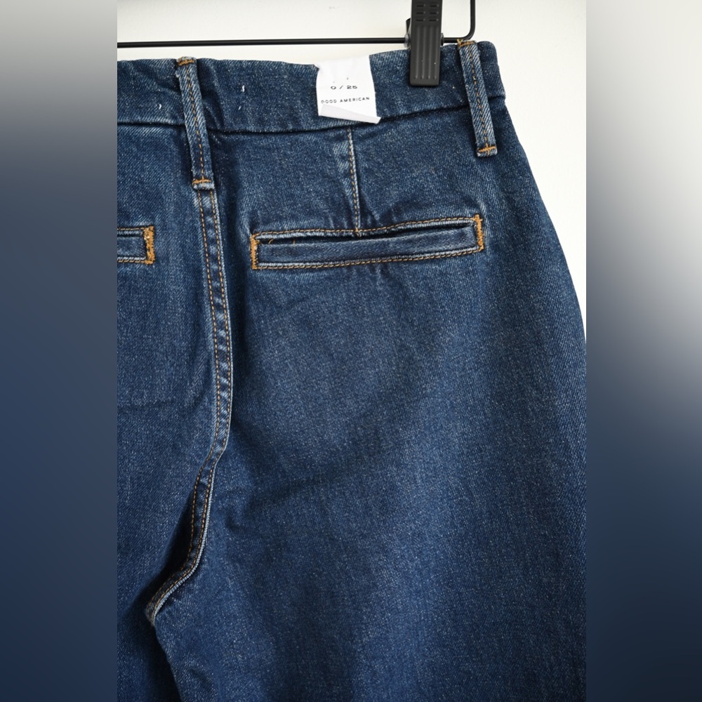 Good American "Pintuck Trouser" Jeans, New With Tags, Size 0 - Picture 7 of 8